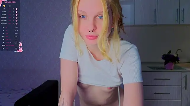 Czat XXX na żywo – Hi_Kitti
