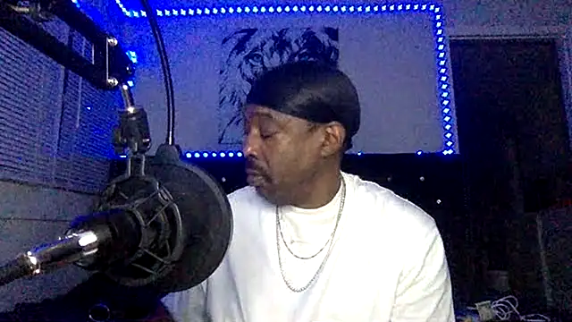 BigDaddyDyn Live XXX chat