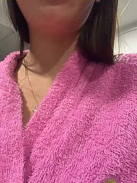 Elaara_ Adlı Modelin Canlı XXX Sohbeti
