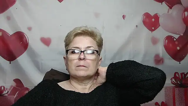 Онлайн чат XXX EmiliaGree