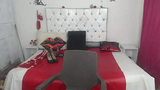 Sweetbigcatt – Naživo XXX chat