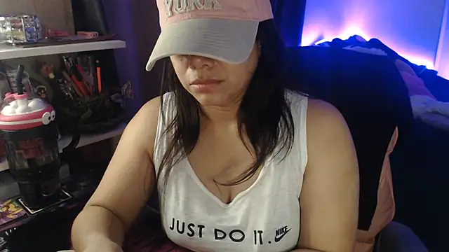 KatteAngelLat – Live XXX-chat