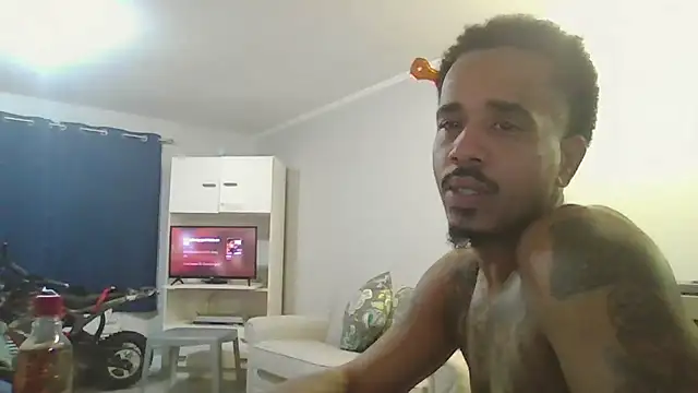 Chatroom XXX en direct de Davidlee59
