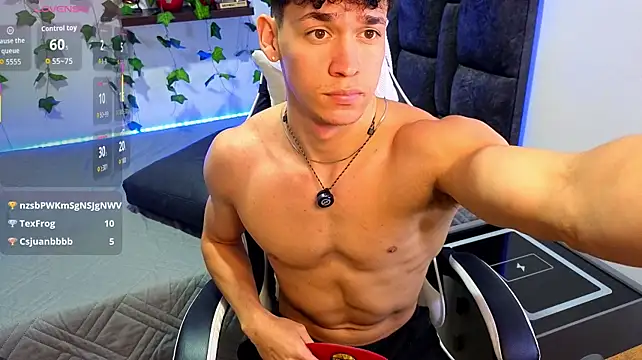 XXX chat uživo modela Luke_Muscle