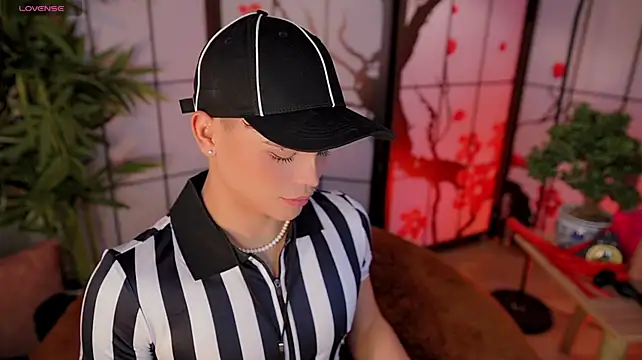PRINCE_STEV লাইভ XXX চ্যাট