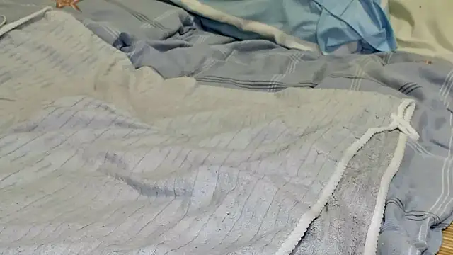 benly888 网络视讯表演