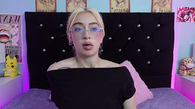 lizz_bela1 লাইভ XXX চ্যাট