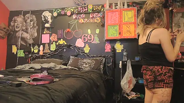 DaddyAndSplashQueen élő XXX-chatje