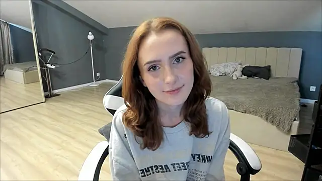XXX chat uživo modela Ari_mon