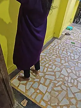 Priyasexcpl: απευθείας συνομιλία ΧΧΧ