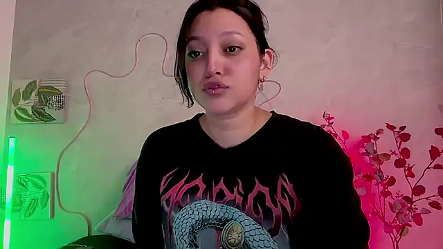 MarcellaGriffinn Live XXX chat