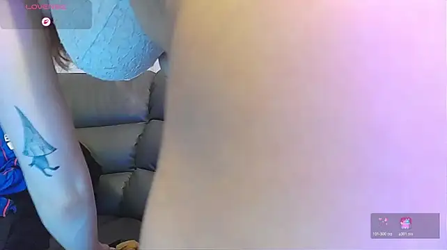 XXX chat uživo modela BlueandJen