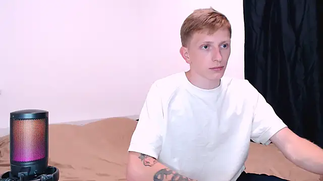 juliaanddima Chat XXX live