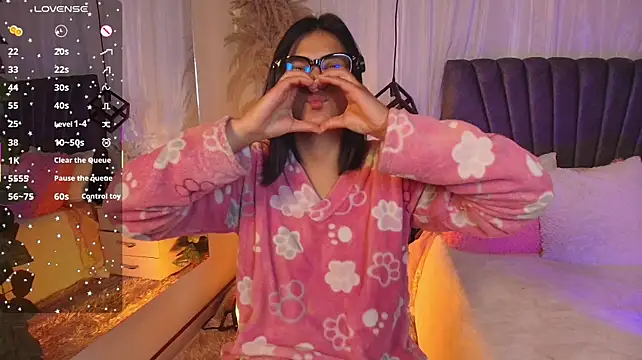 miaoconell XXX чат на живо