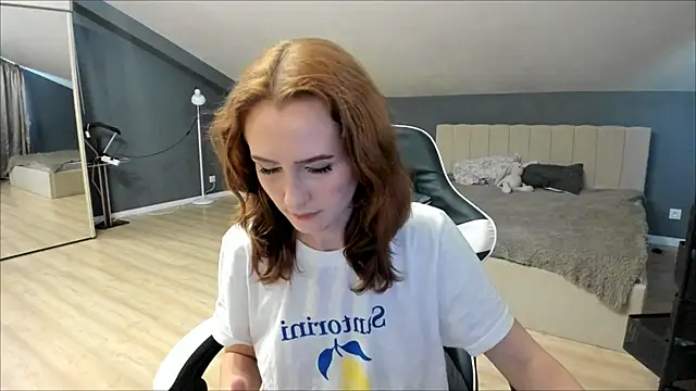 Ari_mon – Naživo XXX chat
