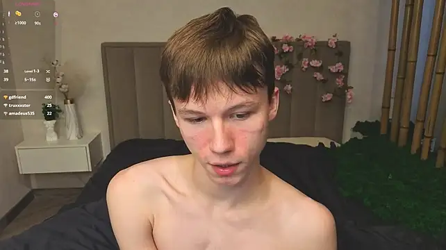 cuMte_boy: онлайн-секс-чат