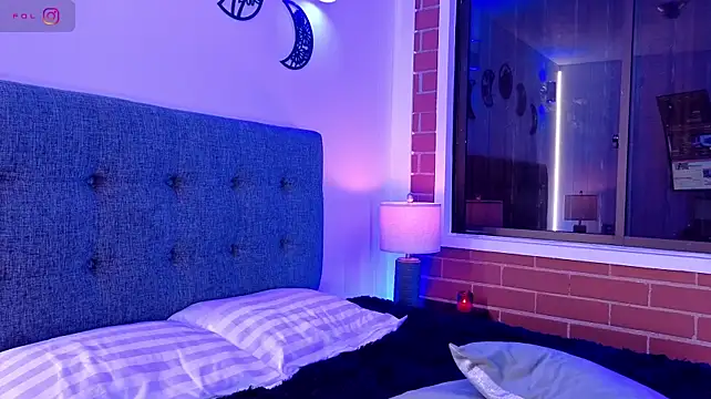 Chat +18 de mandi4pole_ ao vivo