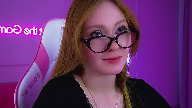 AgataFoxley's Live XXX Chat