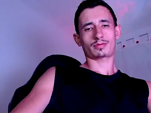 Dam96_ Live XXX-chat