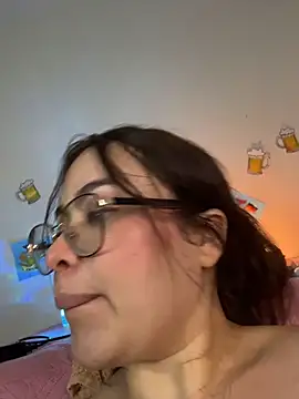 Lizzy_R's Live XXX Chat