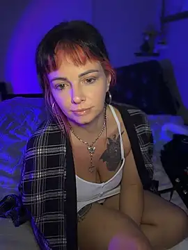 MarlaFknSinger Chat XXX in diretta