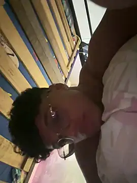 max__4vc Live XXX Chat