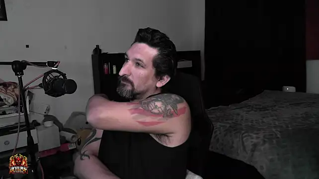 Živý XXX chat DevilPup75_
