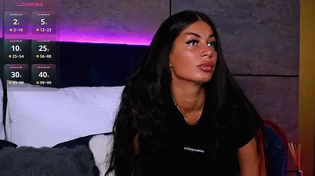 EvaRhea Chat XXX in diretta