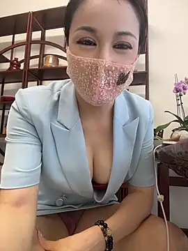 Chatroom XXX en direct de TopAlice566