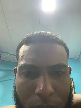Živý XXX chat AlbertoDiime