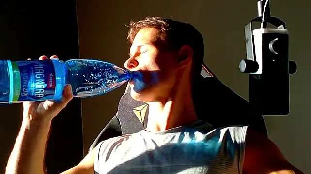 Živý XXX chat dennisdillon