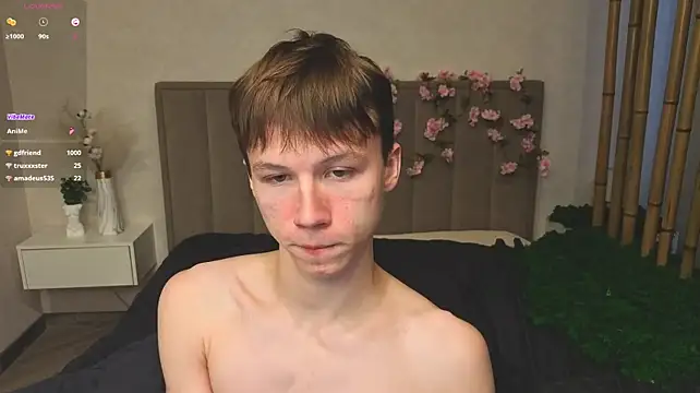 cuMte_boy লাইভ XXX চ্যাট