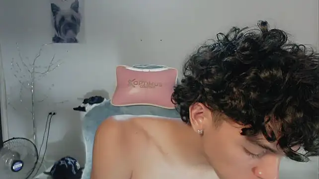 Živý XXX chat FUNNY_DICK_