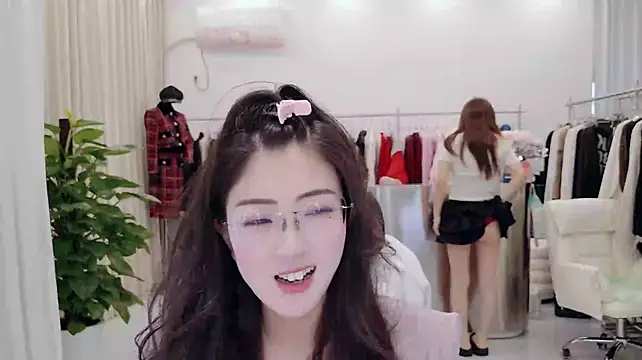 Chat XXX ao vivo de yangyang-777