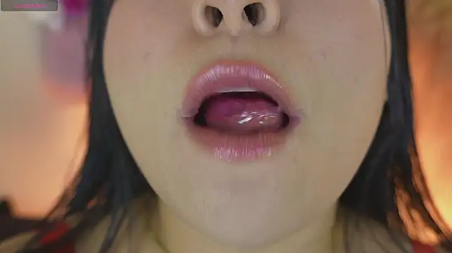 Chat XXX ao vivo de mia_roux1
