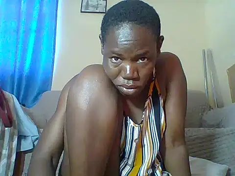 Blacksexyqueen24's Live XXX Chat