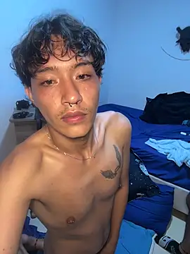 TonnyBottom 即時 XXX 聊天