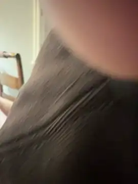 ReevedBoring's Live XXX Chat