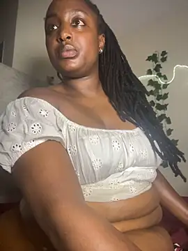 Chat XXX en directo de Sollybunny