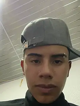 Show modela Drack_Boss na web-kameri