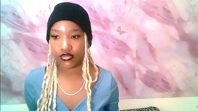 EroticSexyPrada XXX чат на живо