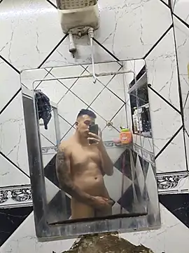 YuriSilvaa webcam show