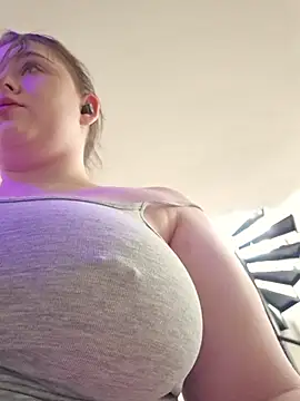Yuminull Live XXX-Chat
