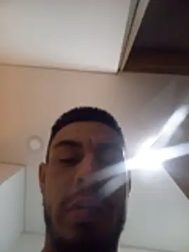 Taylor_DiamondBoy Live XXX-Chat