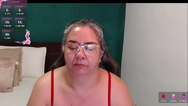 scaelettdubois Chat XXX in diretta