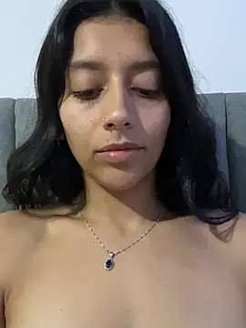 BrittanyDiaz's Live XXX Chat