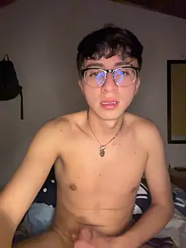 CamiRojas_boyのライブXXXチャット