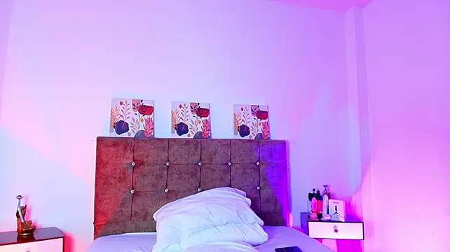 Ethan_Briggs_ 라이브 XXX 채팅