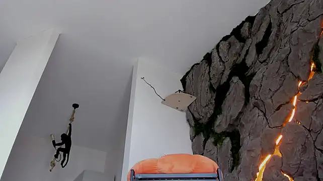 maakimo Chat XXX live
