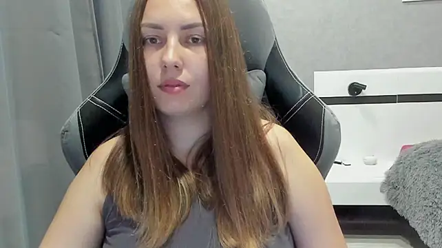 Czat XXX na żywo – Mia_shy1